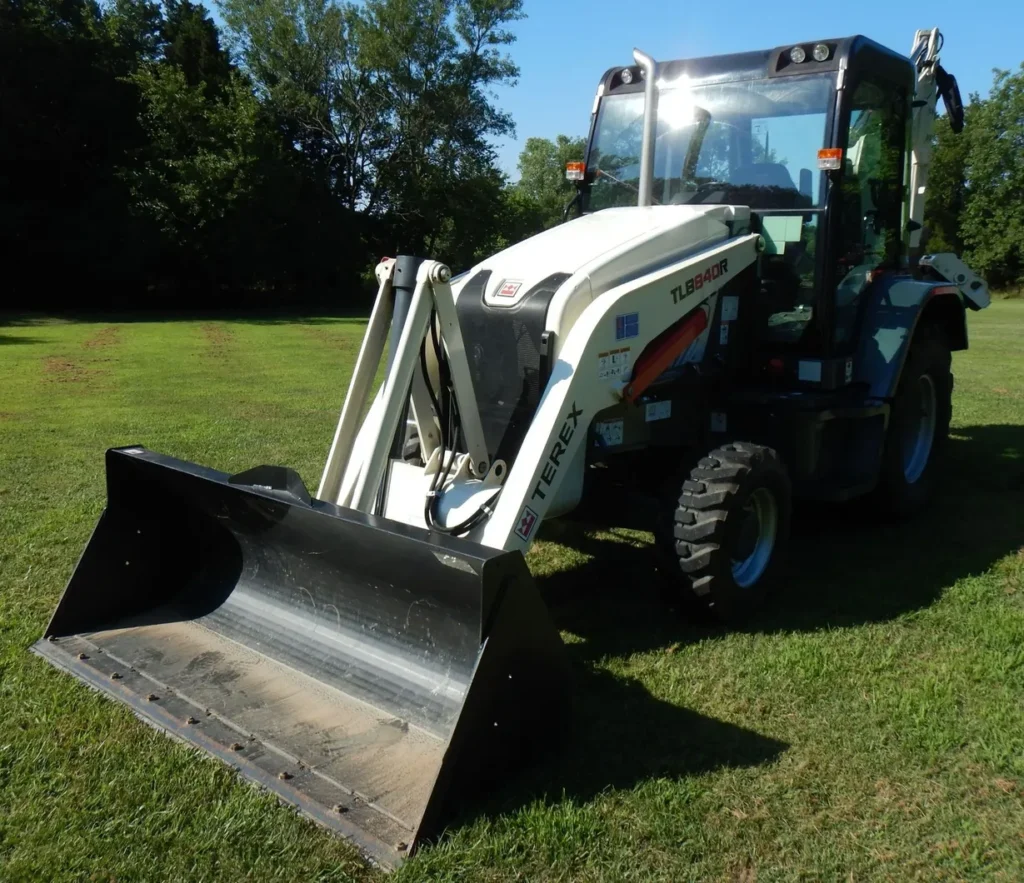 2015 Terex TLB840R backhoe