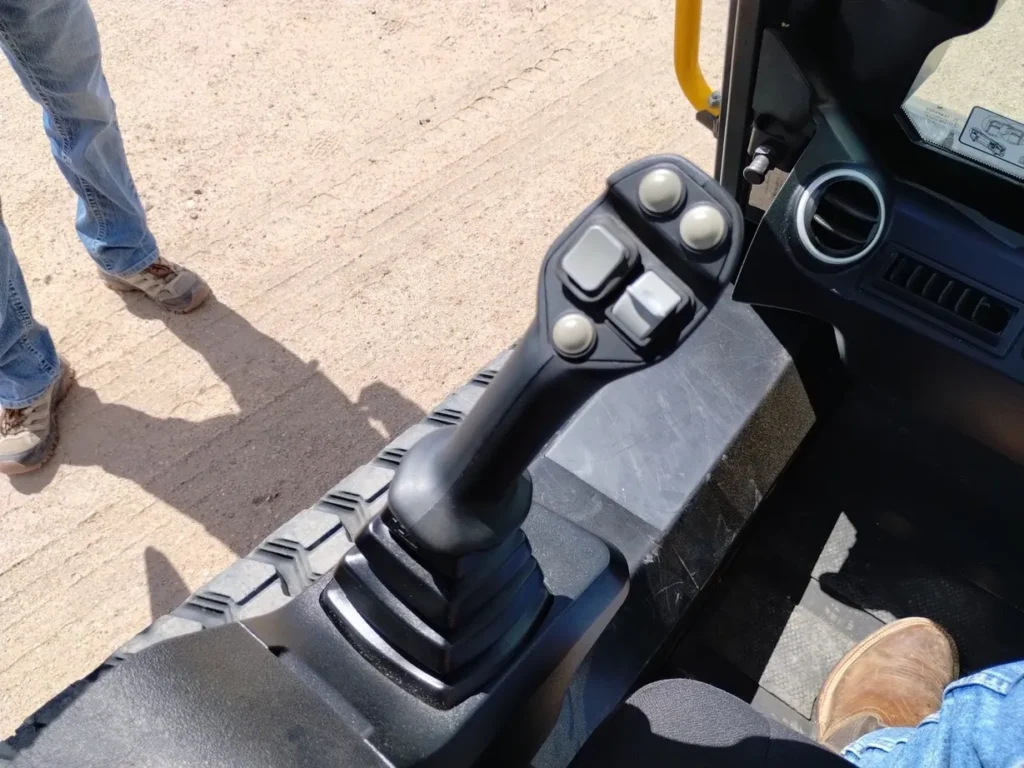 2021 JCB 215T Super tracked skid steer loader