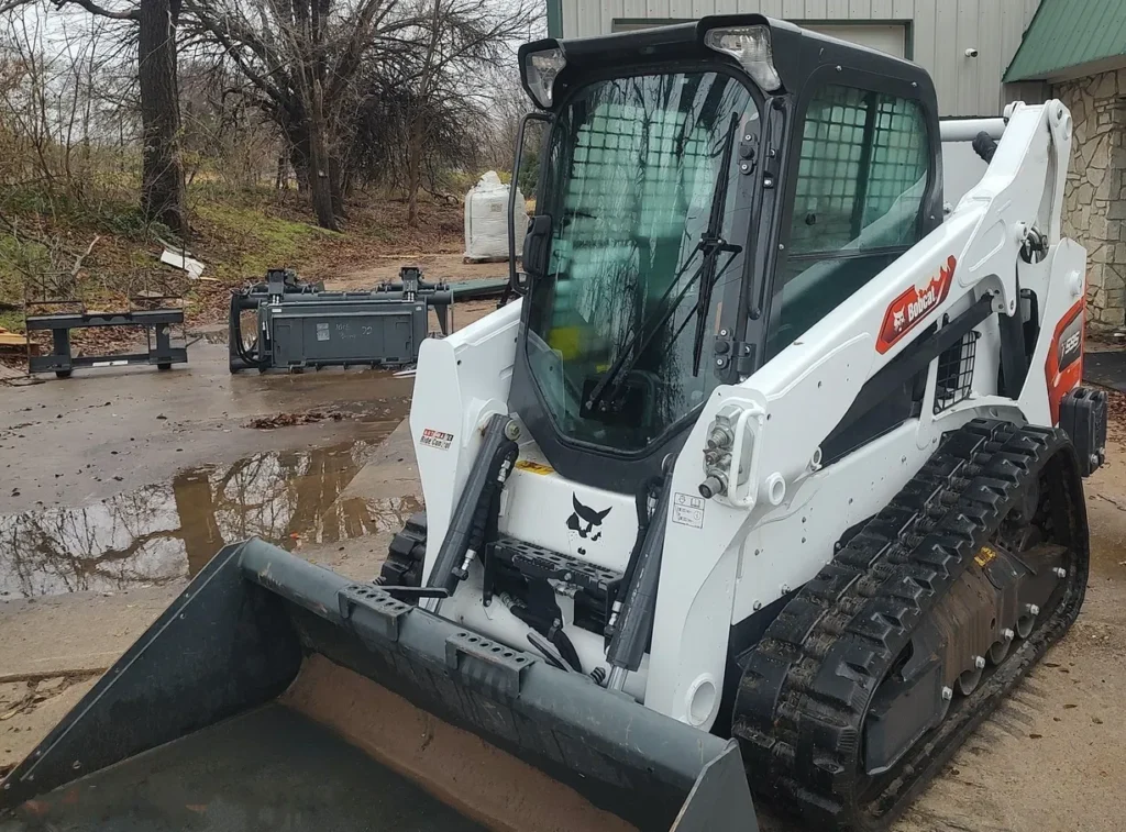 2021 Bobcat T595 tracked skid steer loader