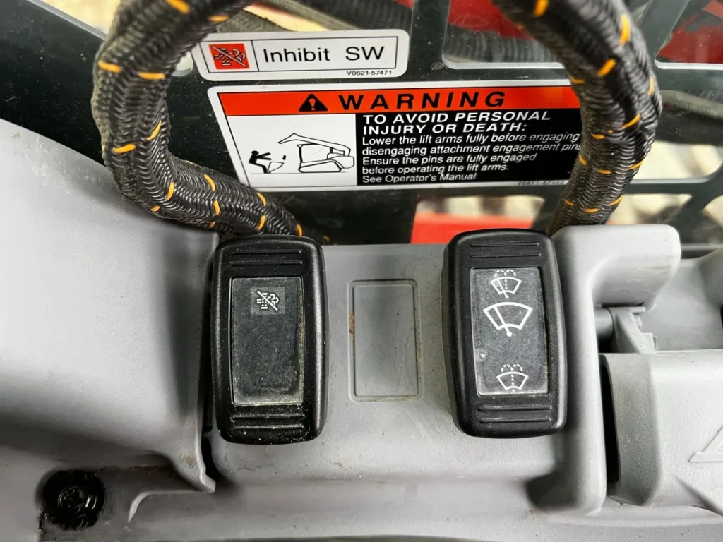 2020 Kubota SVL95-2S tracked skid steer loader
