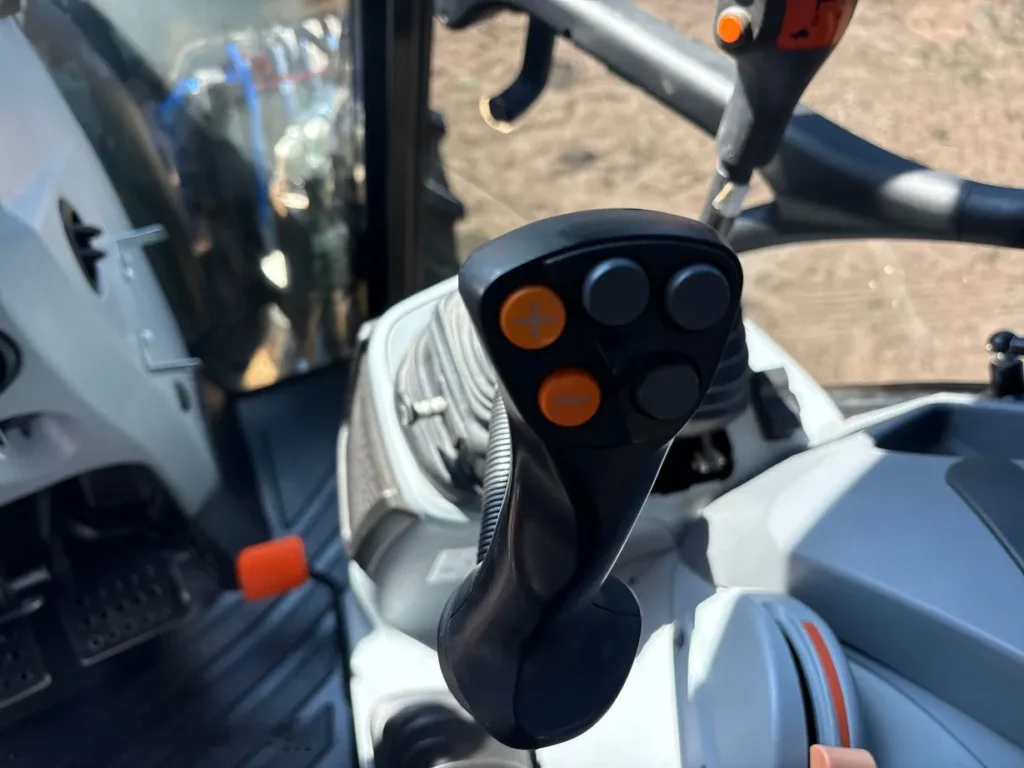2022 New Holland T5.110