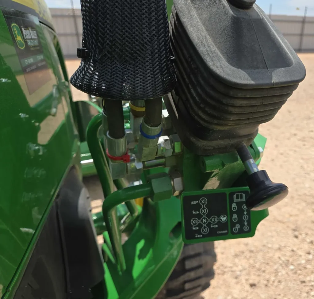 2023 John Deere 4066M tractor