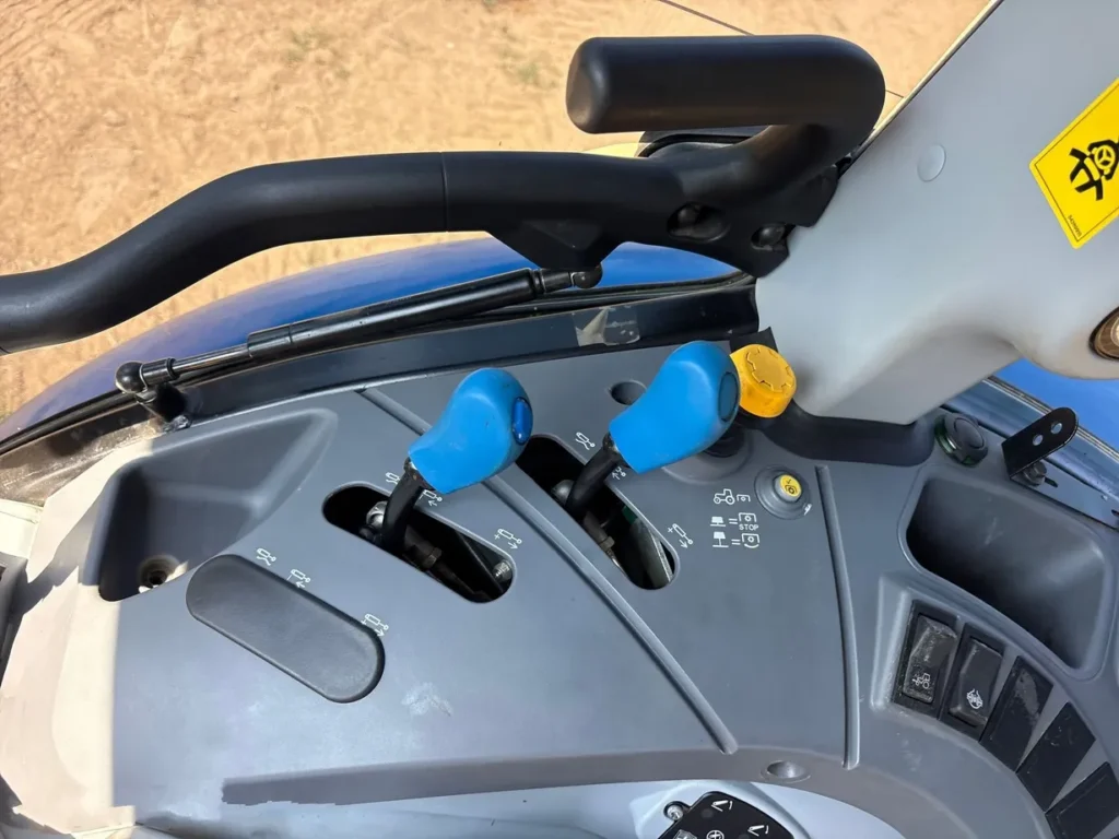 2022 New Holland T5.110