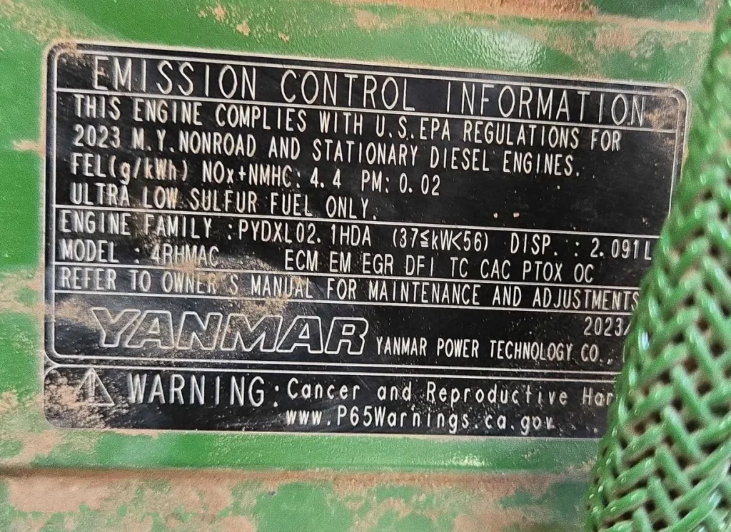 2023 John Deere 4066M tractor