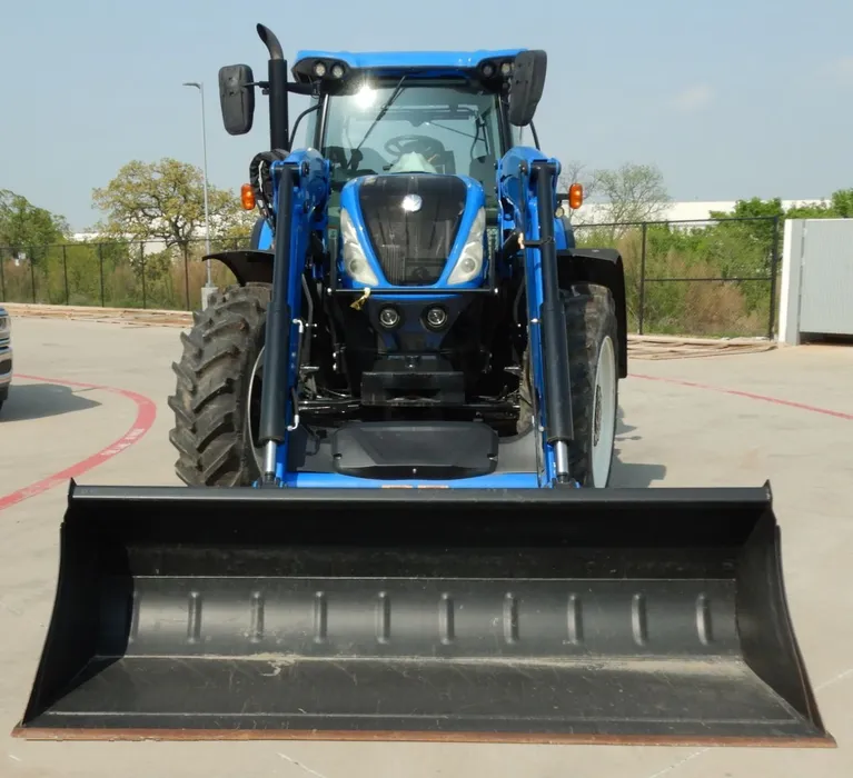 2016 New Holland T7.245
