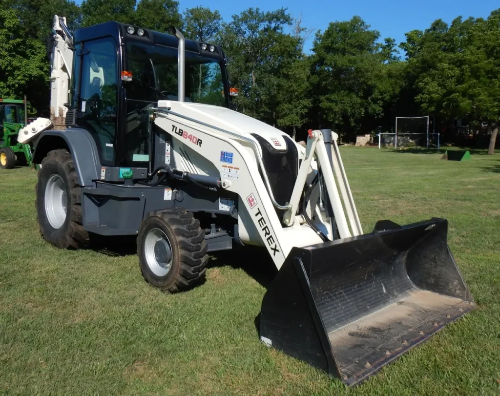 2015 Terex TLB840R backhoe
