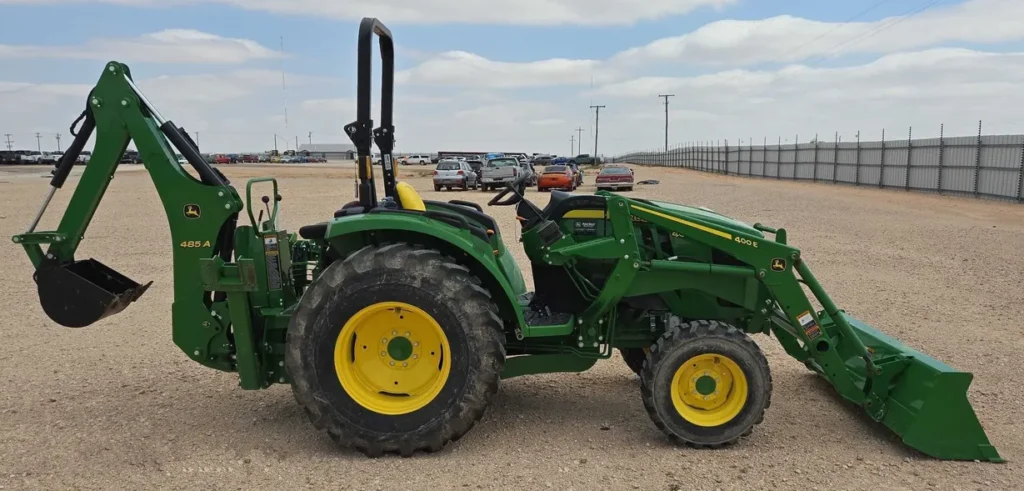 2023 John Deere 4066M tractor