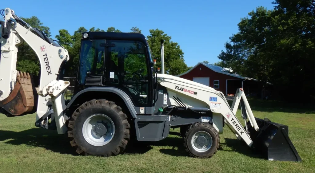 2015 Terex TLB840R backhoe