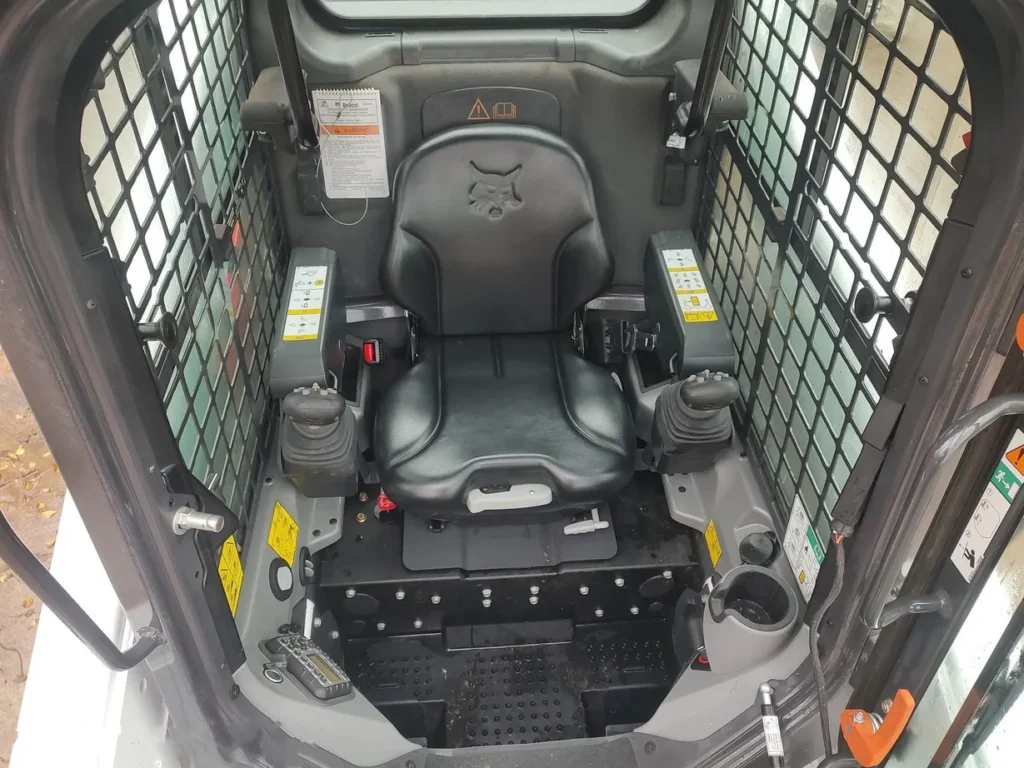 2021 Bobcat T595 tracked skid steer loader